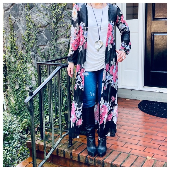 Beautiful floral long line cardigan duster - Picture 8 of 12